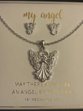 Silver Tone Angel Necklace & Earrings Gift Set NIB – 18” Chain